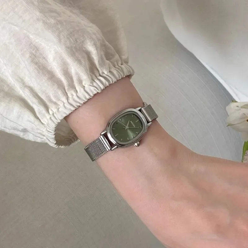 Luxury Watch Cartier - Small Oval Dial Green Watch Simple