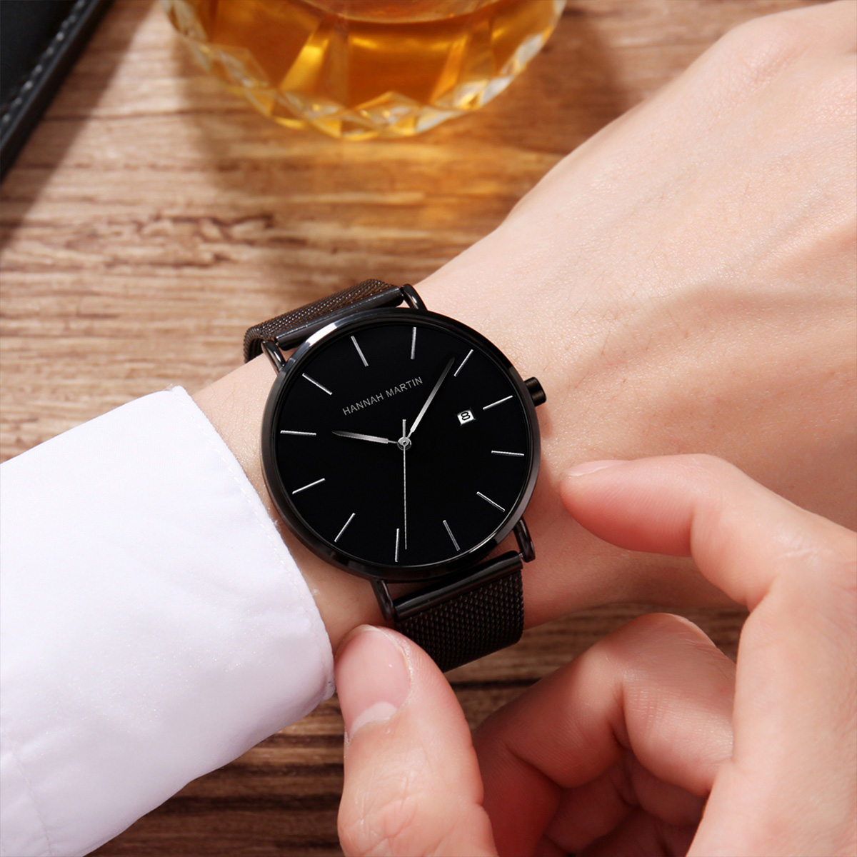 Thạch Anh Nhật Bản Lịch Phong  - đánh giá và giá Luxury Watch In Japan
