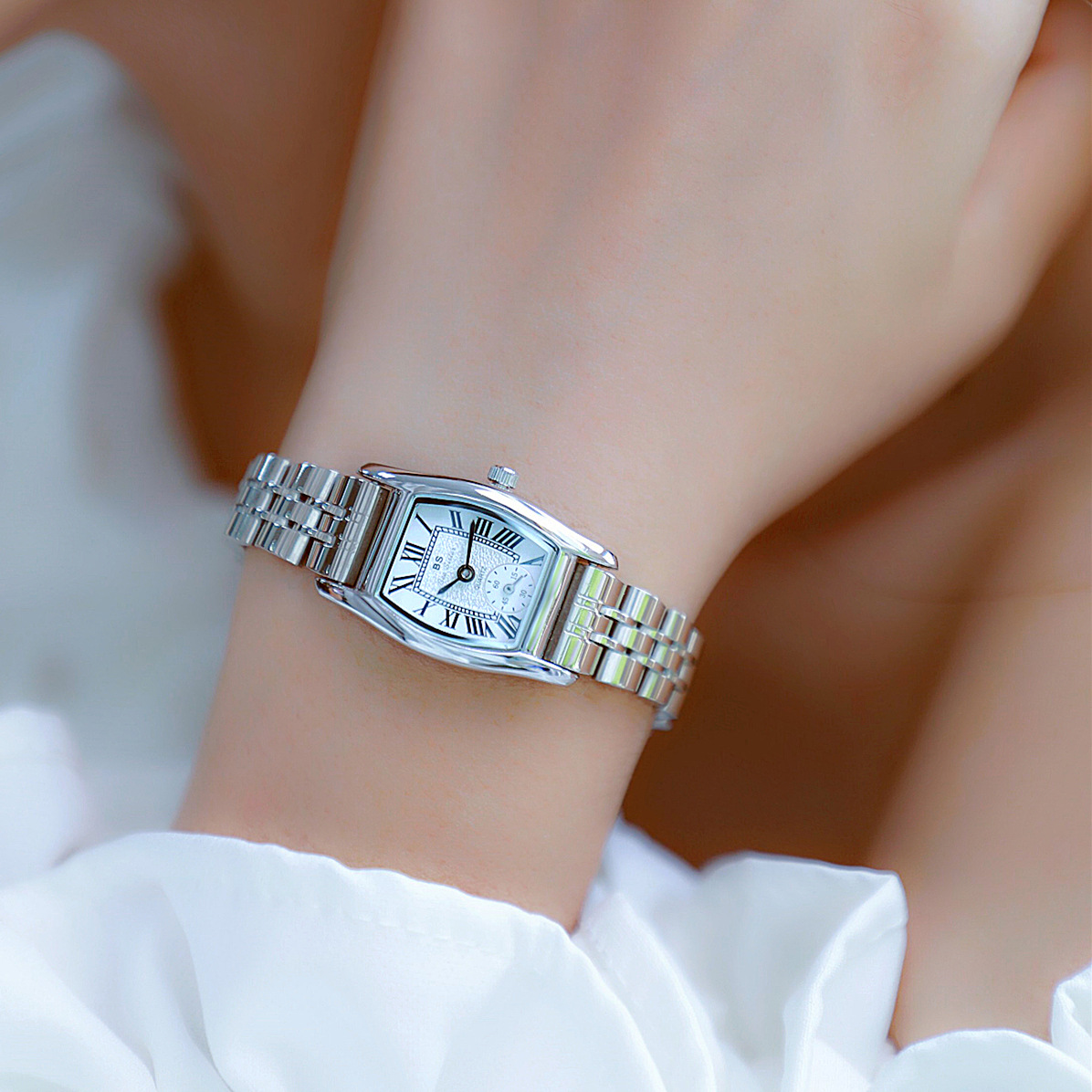 BS Women's Watch Versatile Ret - đánh giá và giá Luxury Watch Cartier