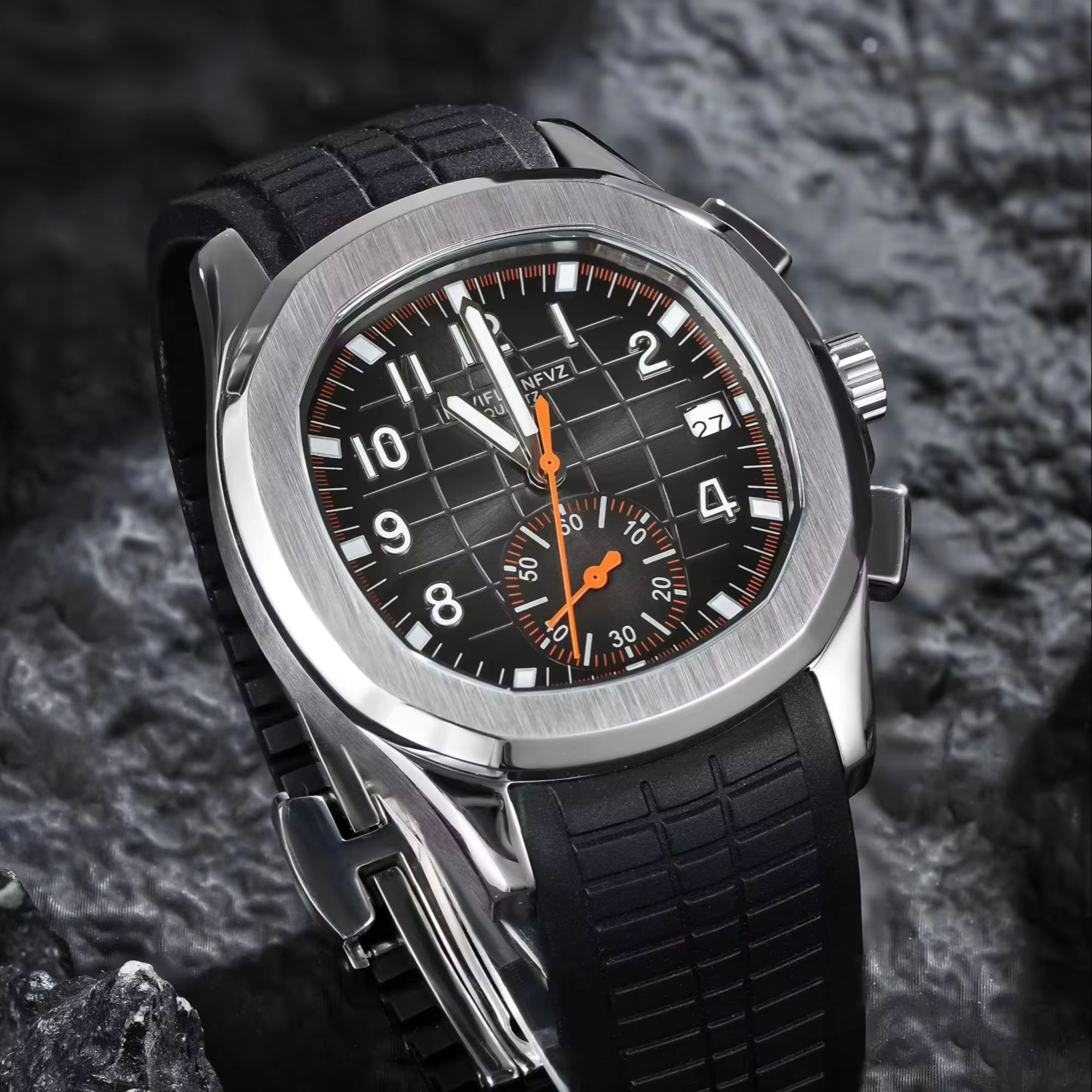 40MM Men's Luxury Watch NAVIFL - đánh giá và giá Luxury Watch Rubber Strap